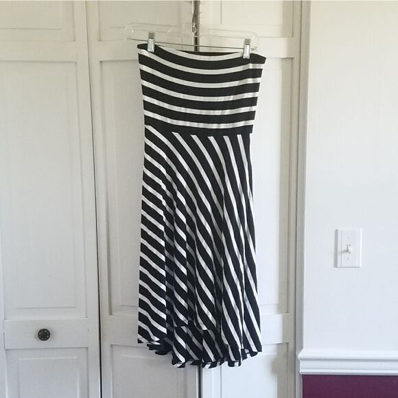 LOFT Black & White Stripe Strapless Dress - Picture 1 of 6